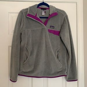 Grey Patagonia pull over Medium